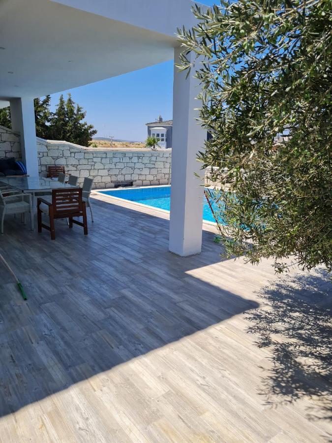 De-Lale Villa Çeşme Exteriör bild