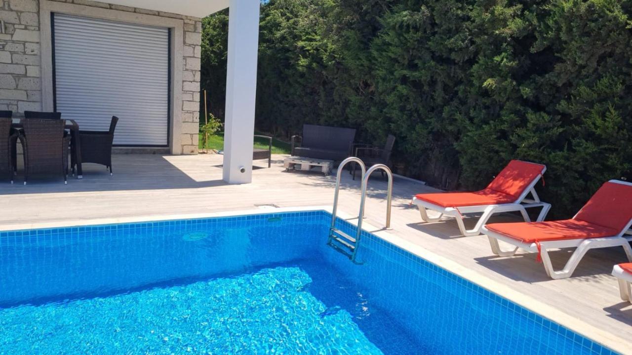 De-Lale Villa Çeşme Exteriör bild