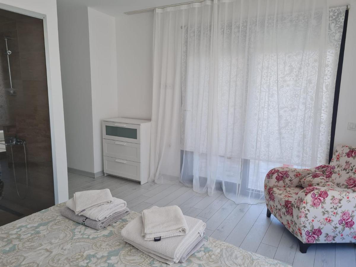 De-Lale Villa Çeşme Exteriör bild