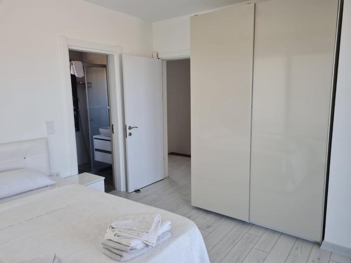 De-Lale Villa Çeşme Exteriör bild